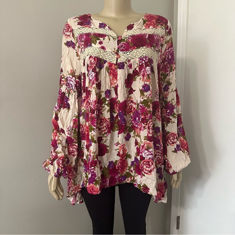 Umgee Floral Boho Blouse Size M Lace Peasant Top Flowy‎ Cottagecore Romantic